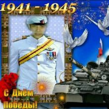 [Membongkar Facebook Wardiaman]  Berfoto bak Militer dan Suka Avenger Menghunus Pedang (Seri-3)