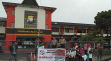 Belasan Mahasiswa Gelar Aksi Damai Dukung Polisi Berantas Perjudian