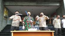 Polisi Sita 2 Senpi dan Senjata Tajam dari Kelompok Laskar Simpatisan Habib Rizieq
