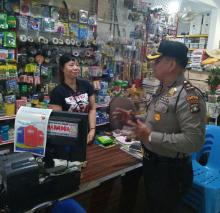 Ini Pesan Kapolsek Temui Pedagang soal Rencana Tutup Toko