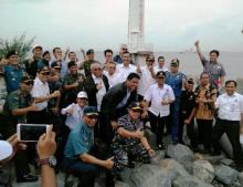 Luhut Panjaitan Pantau Perbatasan Singapura dengan Indonesia