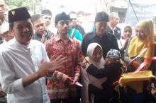 Fahri, Bocah Penderita Tulang Rapuh Kini Punya Toko Busana Muslim