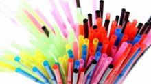 Malaysia Larang Penggunaan Sedotan Plastik Mulai 2019