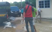 Pria Ini Terekam CCTV saat Congkel Motor di Kantor BPN