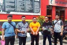 Pura-pura Jadi Sopir Taksi Online, Pria Ini Gasak Harta Warga Singapura