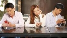 Pemakaian Smartphone Berlebihan, 5 Penyakit Berbahaya Mengintai