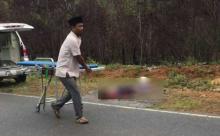 Pasutri Berboncengan Motor Tewas Tertabrak Mobil di Bintan
