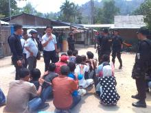 Seorang Wanita Terjaring Usai Hisap Sabu Campur Tawas di Kampung Aceh