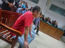Kisah Sedih Terdakwa 1,3 Ton Sabu yang Lolos dari Vonis Mati