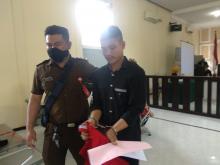 Bayar Utang Pakai Uang Palsu, Irfan Yusa Terancam Penjara 18 Bulan