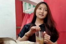 Pramugari Cantik Ini Banting Setir Jadi Penjual Kopi