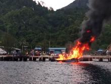 Kapten Kapal Nyaris Tewas Terjebak Kobaran Api