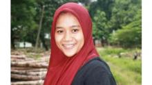 Atltet Muda Berjilbab Tewas Terjatuh dari Ketinggian Ratusan Meter 