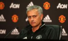 Manchester United Resmi Pecat Mourinho