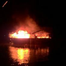 Dua Unit Ludes Terbakar di Belakang Padang. Kerugian Ditaksir Capai Rp 100 Juta