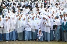 Penyerahan Sertifikat Tanah untuk Rumah Ibadah Warnai Hari Amal Bhakti Kemenag