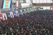  Ratusan Juta Warga China Mudik Imlek