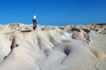 Gurun Pasir Eksotis, Ini 4 Wisata Tersembunyi di Bintan