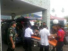 Bupati Natuna Jenguk Prajurit Korban Meriam Meledak