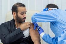 Pangeran Mohammed bin Salman Disuntik Vaksin Pfizer