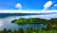 Ada Apa dengan Danau Toba? Gerakan Air Berputar dan Naik Turun....