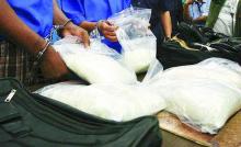 Serunya Penangkapan Bandar Narkoba oleh Tim AL, Dipancing Rp 600 Juta di Tengah Laut