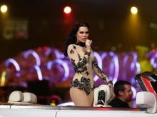 Jessie J Terancam Tak Bisa Nyanyi Lagi