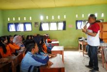 Cegah Kasus Kenakalan Remaja, KPPAD Lingga Datangi Sekolah