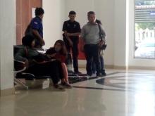 Kursi-kursi Patah untuk Pengunjung Pengadilan Negeri Batam