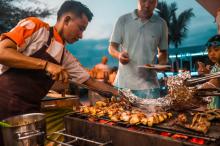 Ada Kuliner Khas Jepang di HARRIS Resort Barelang Batam