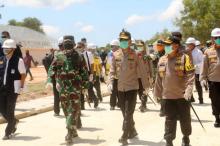 Kapolri dan Panglima TNI Kembali Tinjau Pembangunan RS Corona di Galang