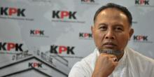 Batal Ditahan, Bambang Widjojanto Tenteng Koper dari Bareskrim