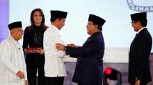 Saran Psikolog Biar Nggak Stres Hadapi Teman yang Beda Pilihan Politik