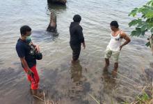 Warga Desa di Lingga Temukan Senjata Api Tertanam di Pasir Pantai