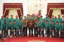 Jokowi: Bonus Masing-masing Pemain Rp 200 Juta Ditransfer Sore Ini