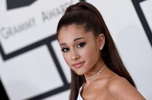 Ariana Grande Punya Pacar Baru, Siapa Pria Beruntung Itu?