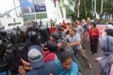 Simulasi: Lantamal Tanjungpinang Redakan Aksi Demo Anarkis