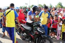 Jalan Santai Polres Lingga Berhadiah Sepeda Motor dan Kambing