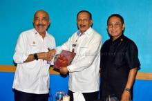 Bupati Hamid Sampaikan Rencana Pemekaran Natuna saat Kunjungan Wantimpres