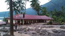 Banjir 2 Meter Rendam Puluhan Rumah di Kabupaten Agam