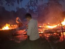 Nestapa Warga Meranti, Rumah Habis Dilalap Api saat Ditinggal Pergi