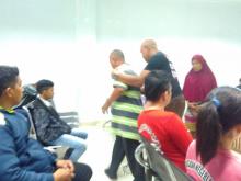 Korban Penggandaan Uang Kesurupan di Ruang Sidang PN Batam