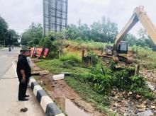 Banjir Sempat Genangi Jalan di Bawah Flyover, Pemko Turunkan Tim