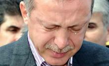 Presiden Turki Erdogan Menangis...