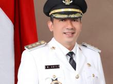 Bupati Meranti Adil Anggarkan Rp12,5 Miliar untuk Program Beasiswa