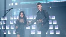 Camila Cabello Akui Lelah Mencintai Shawn Mendes