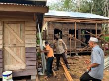 RCommunity Meranti Bantu Pembangunan Pesantren
