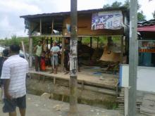 Rutin Beri Upeti Rp 50 Ribu/Bulan. Ada yang Telepon Warung Saya Digusur Satpol PP