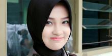 Polwan Cantik Ini Duel dengan Bandar Narkoba Berbadan Besar, Hasilnya?