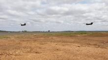 Singapura Kirim Helikopter Chinook Bantu Padamkan Kebakaran di Australia